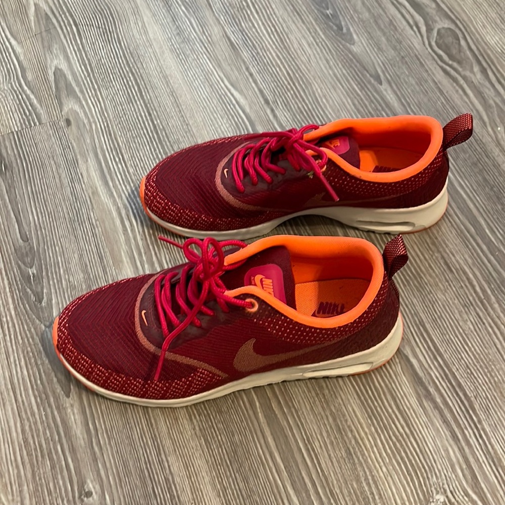 Nike shoes